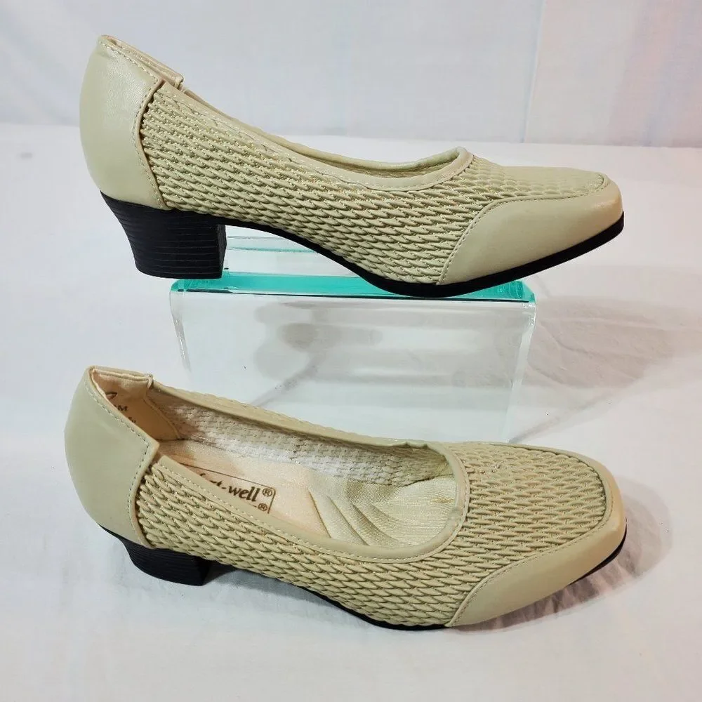 Comfort Well by Beacon Cream Pumps 8 M Womens